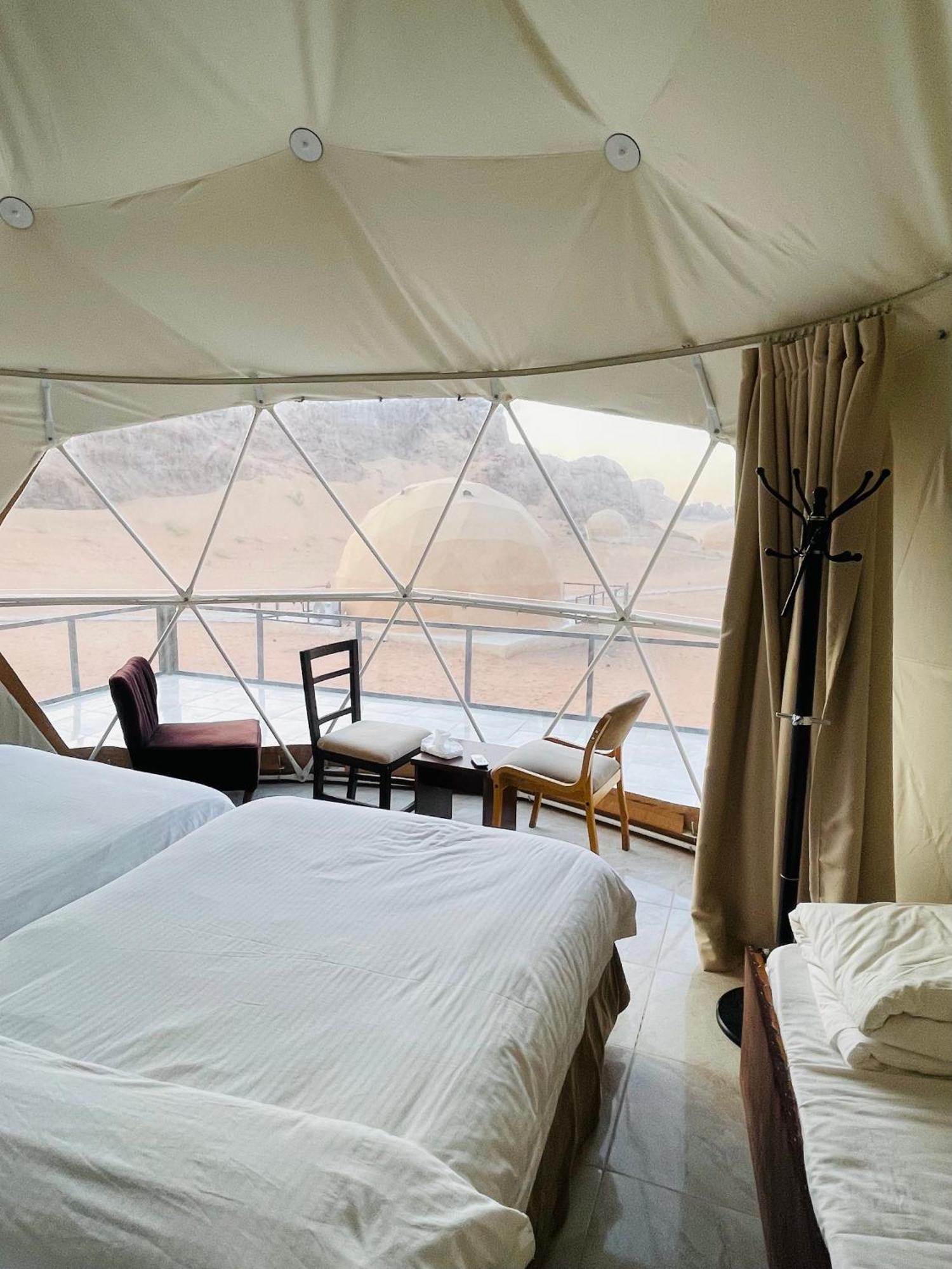 Rum Island Luxury Camp & Bubbles Hotel 瓦迪拉姆 外观 照片