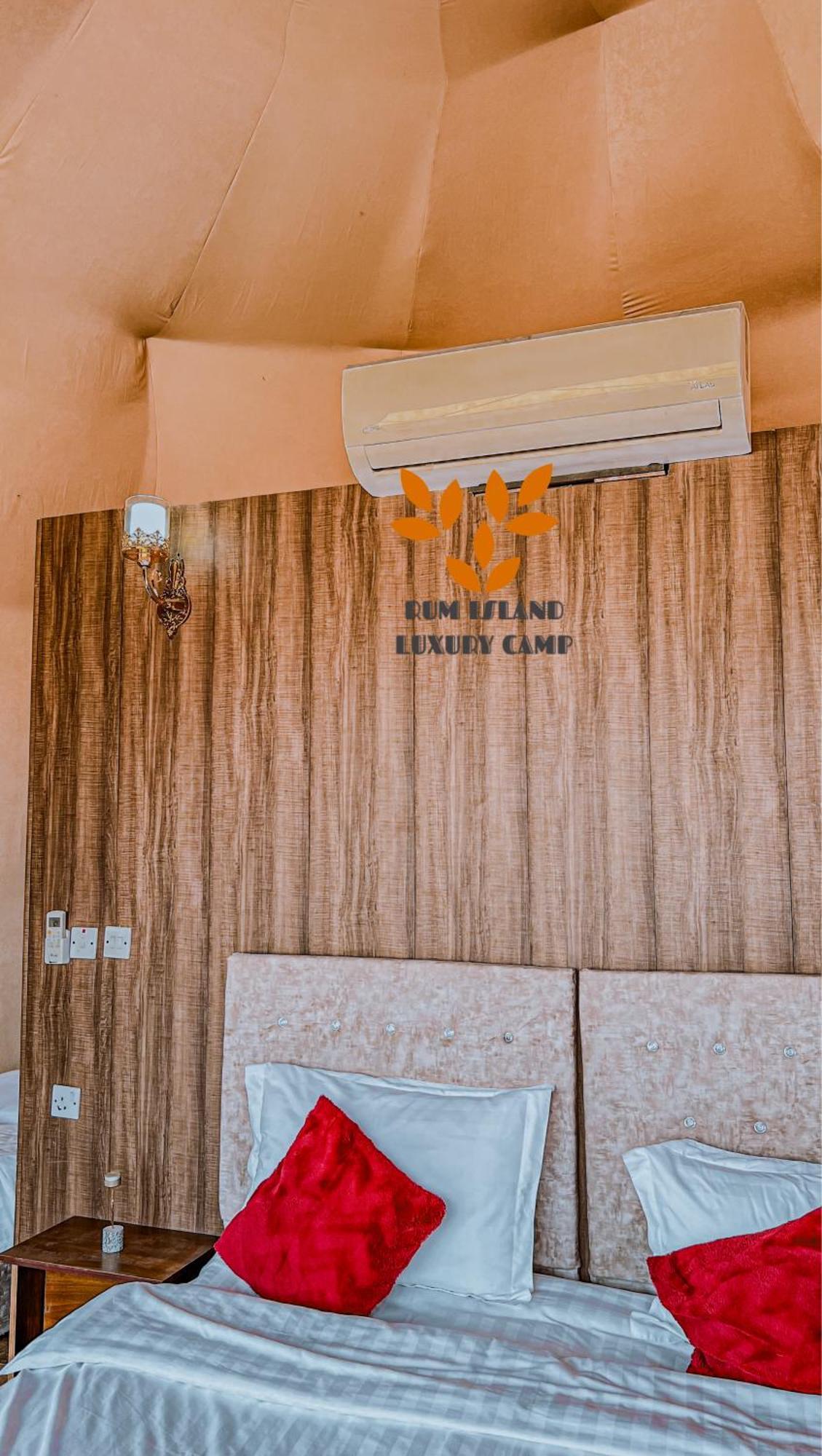 Rum Island Luxury Camp & Bubbles Hotel 瓦迪拉姆 外观 照片