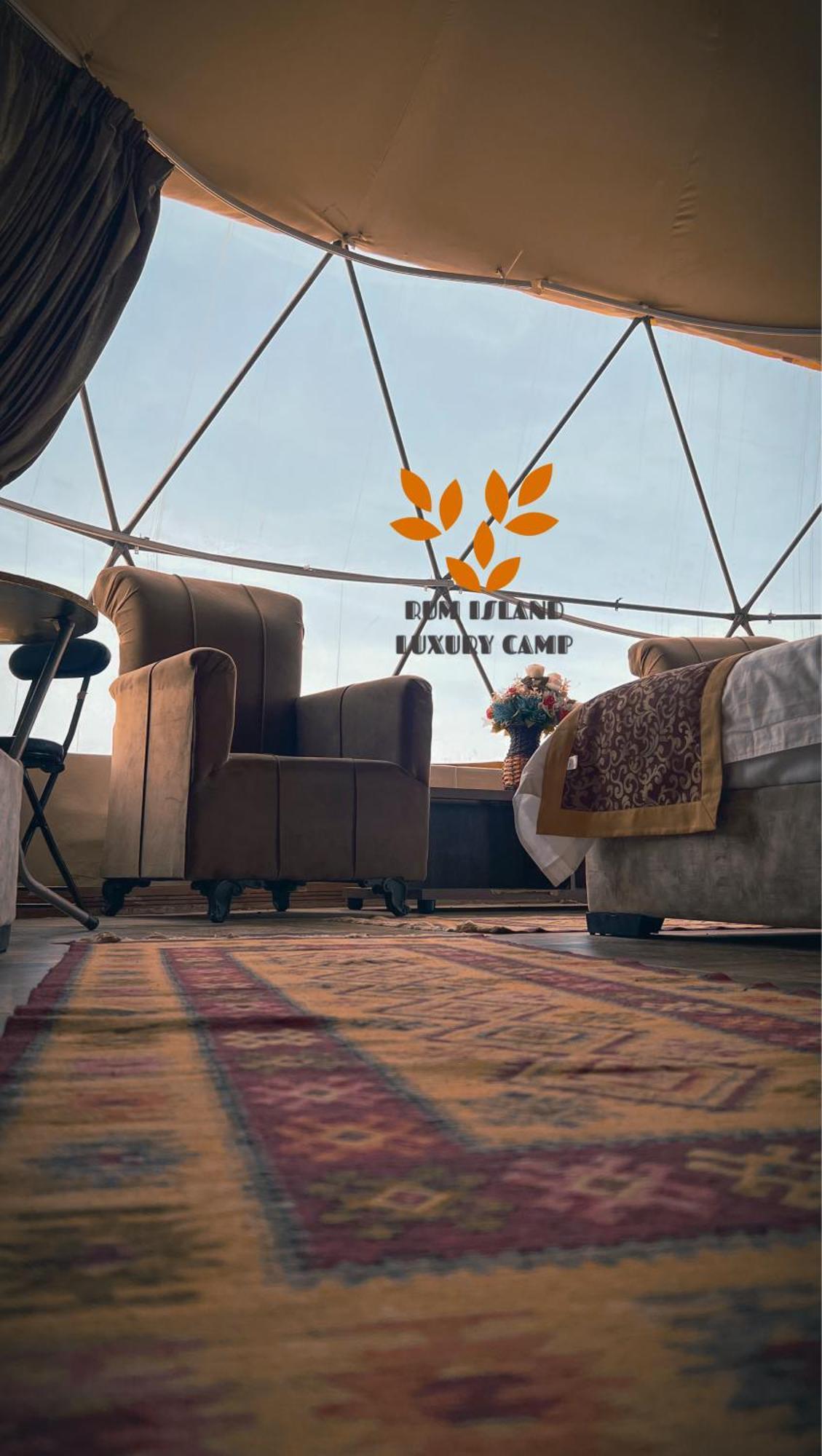 Rum Island Luxury Camp & Bubbles Hotel 瓦迪拉姆 外观 照片