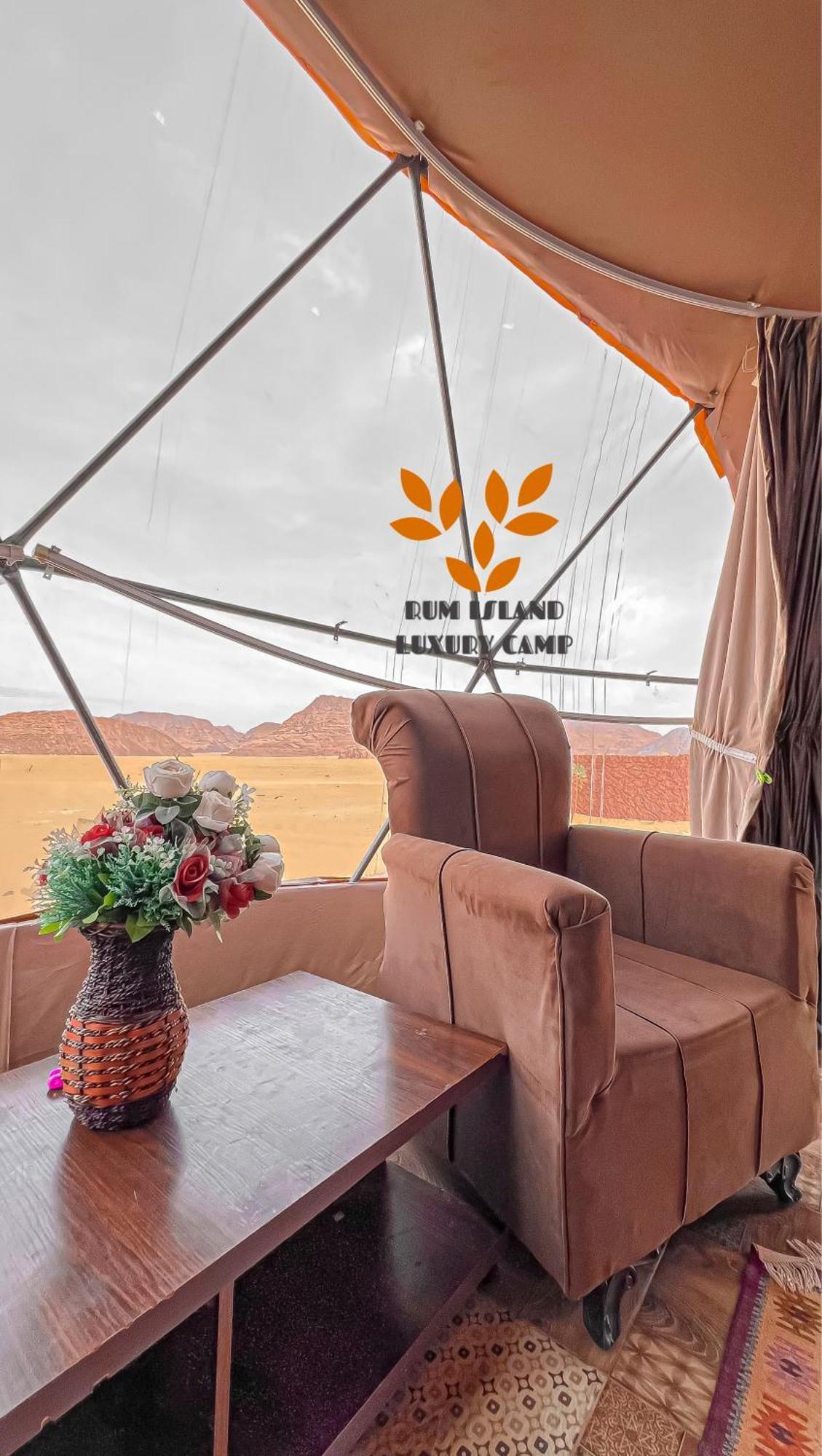 Rum Island Luxury Camp & Bubbles Hotel 瓦迪拉姆 外观 照片