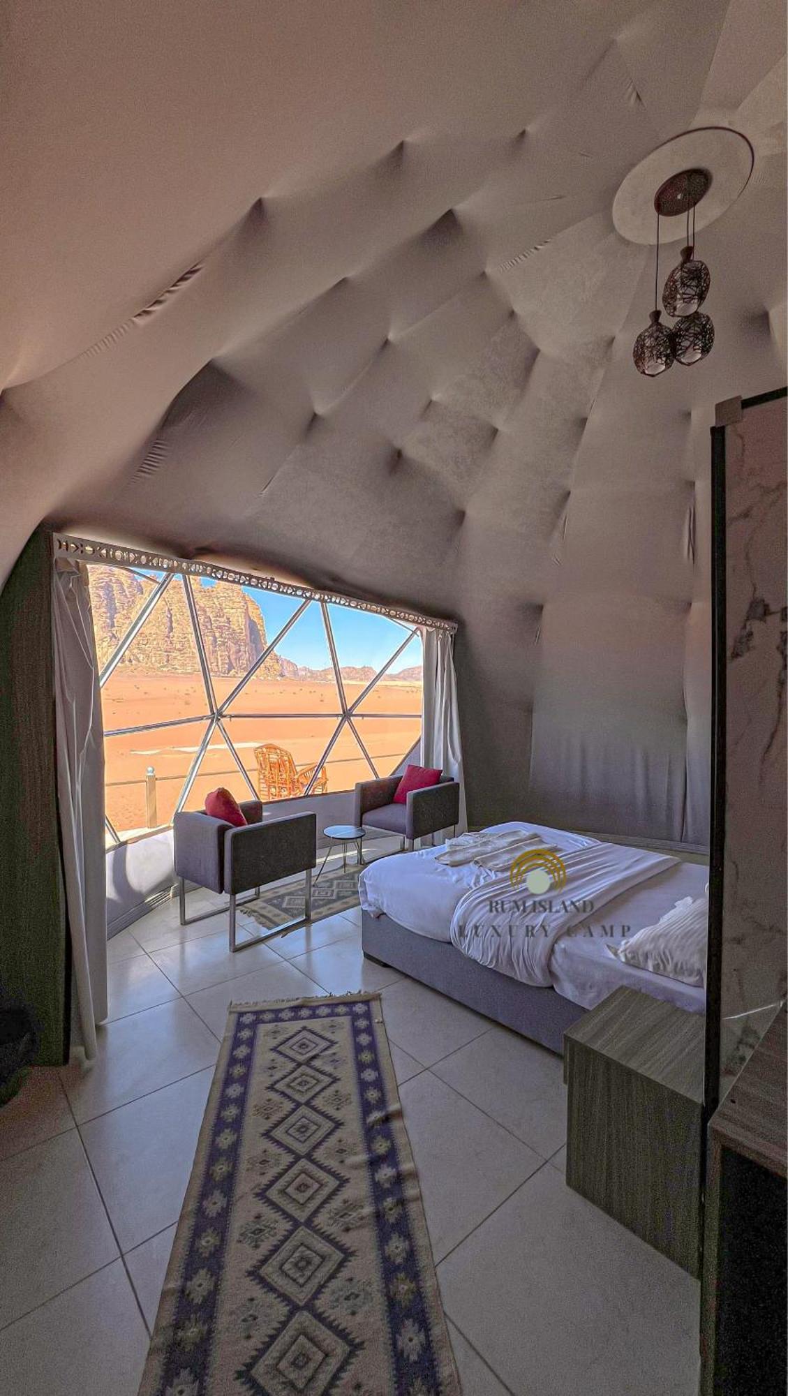 Rum Island Luxury Camp & Bubbles Hotel 瓦迪拉姆 外观 照片