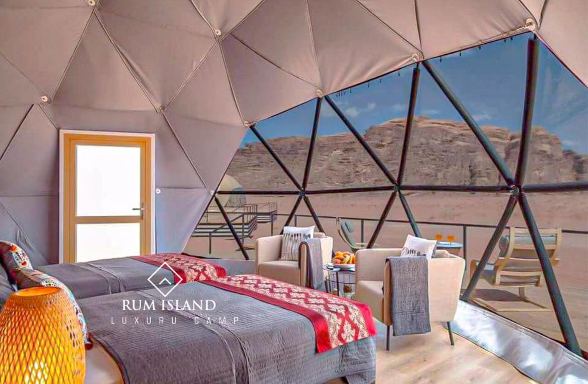 Rum Island Luxury Camp & Bubbles Hotel 瓦迪拉姆 外观 照片