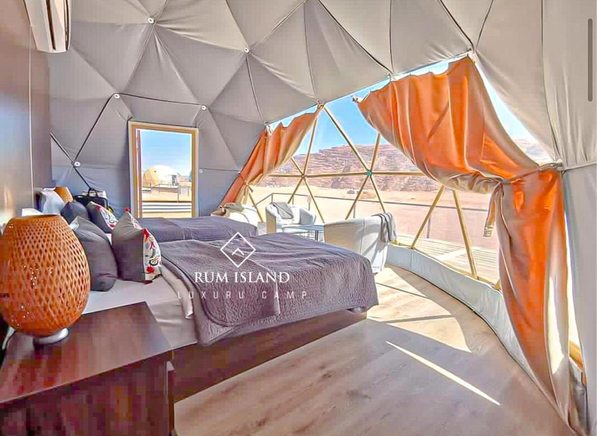 Rum Island Luxury Camp & Bubbles Hotel 瓦迪拉姆 外观 照片
