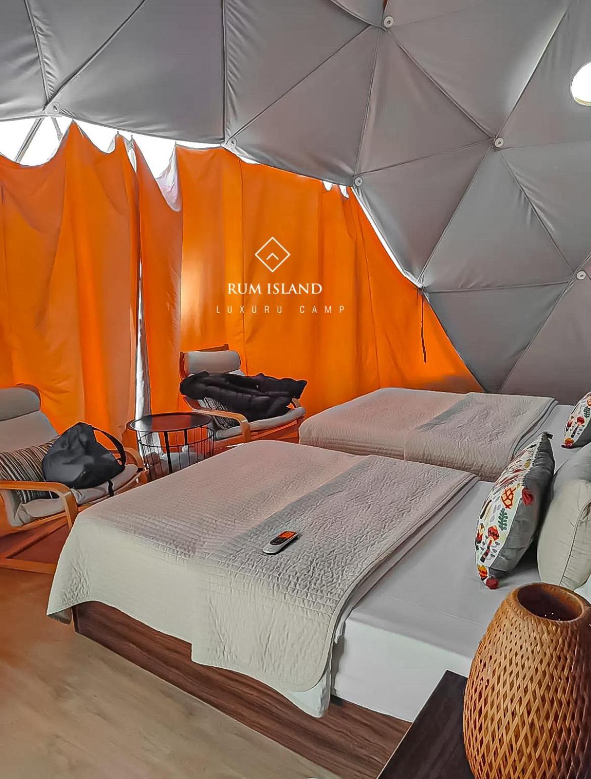 Rum Island Luxury Camp & Bubbles Hotel 瓦迪拉姆 外观 照片